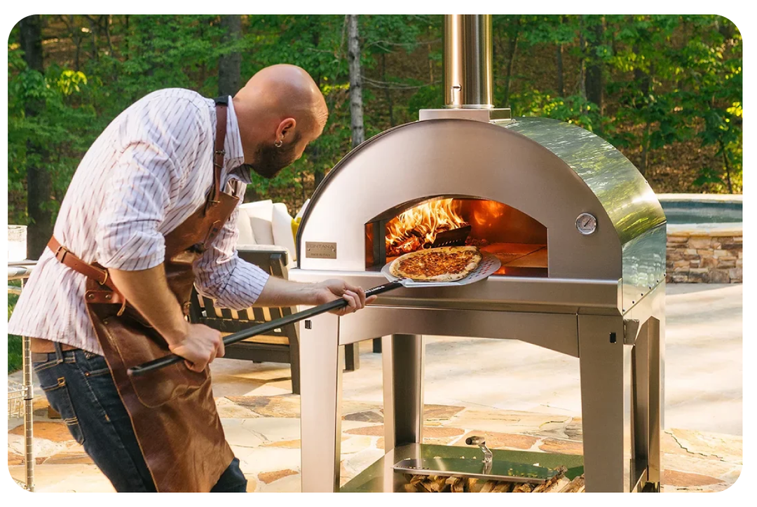 7 Ways to Incorporate a Wood-Fired Pizza Oven