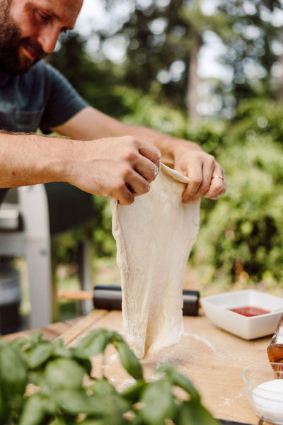 How Hydration Levels Affect Pizza Dough and Crust