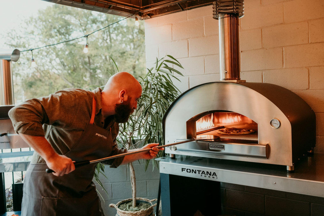 How to Choose a Pizza Peel