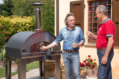 How to Design an Outdoor Bar