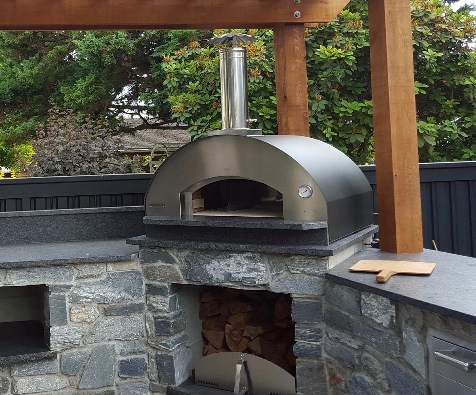 pizza oven fontana