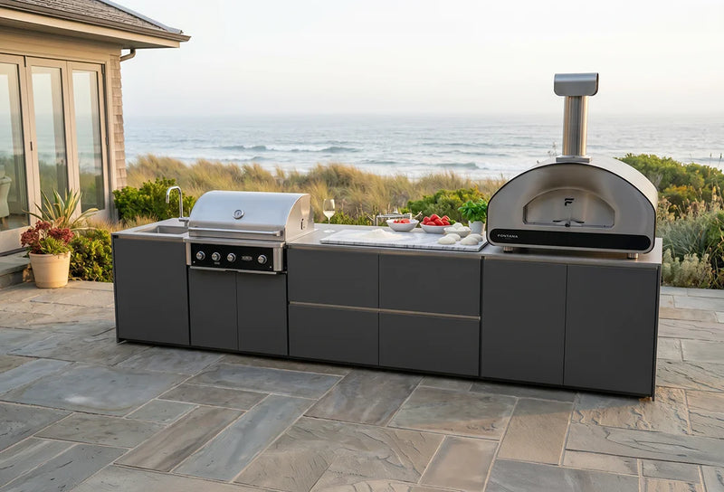 Outdoor Kitchens for Coastal Properties