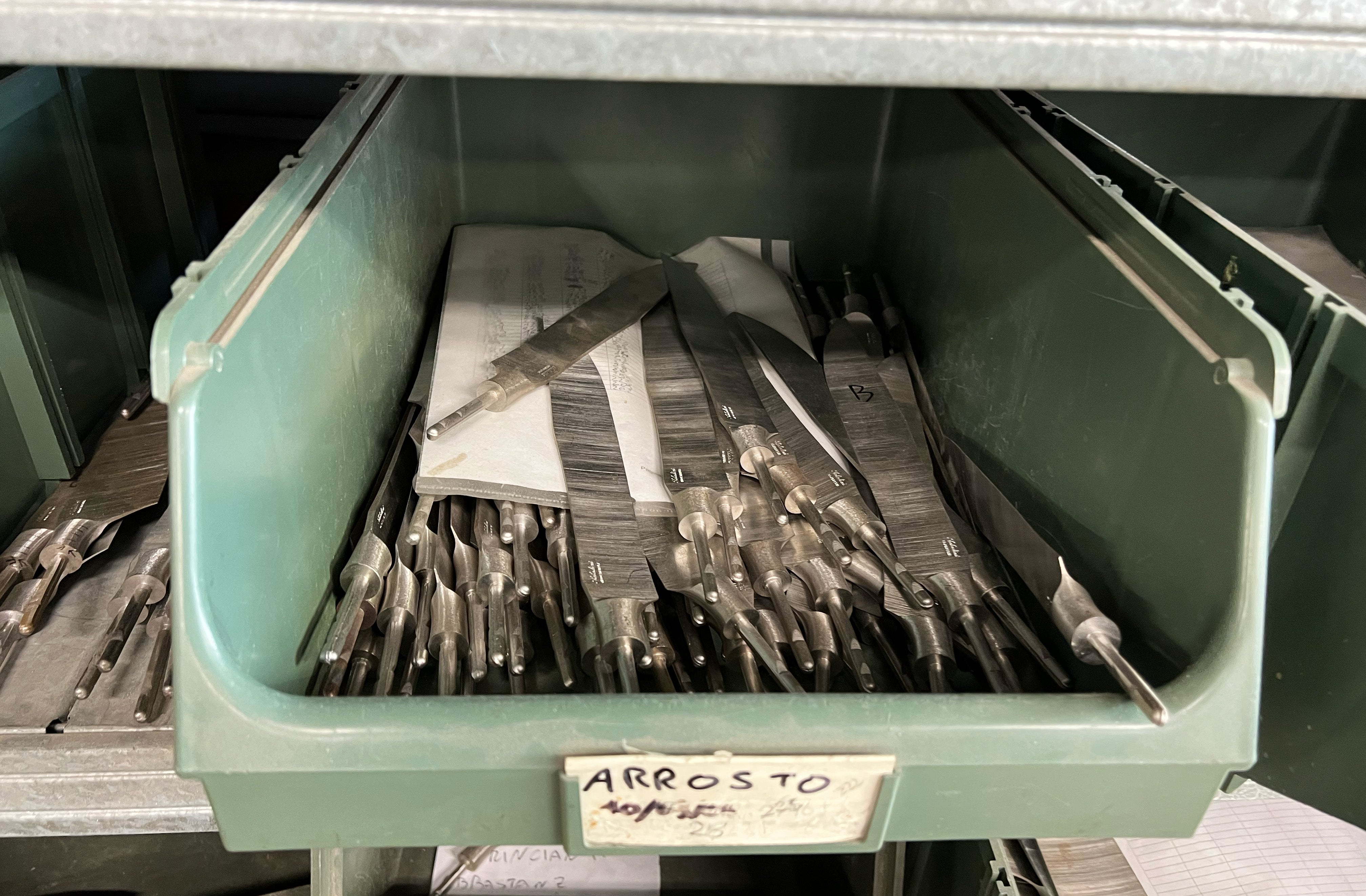 Saladini Coltellinai in Scarperia Carving Knife & Fork Set